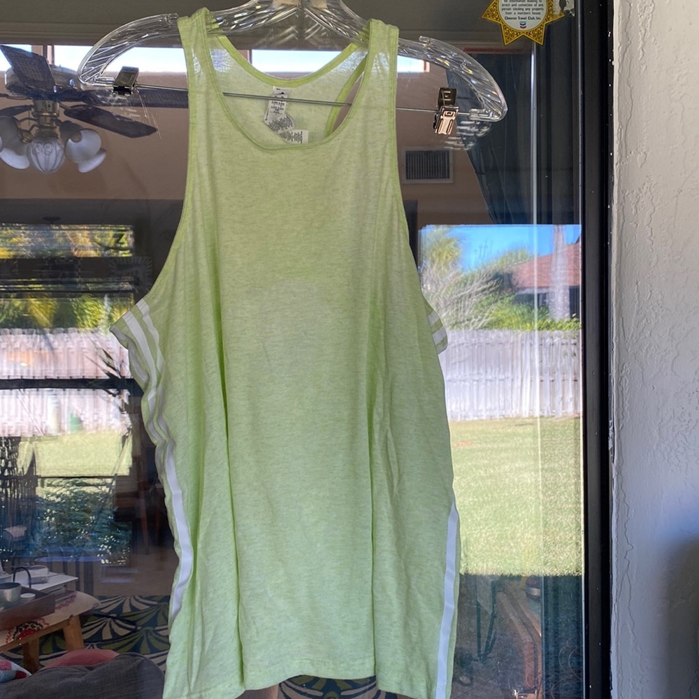 Adidas size large like green tank